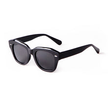 Load image into Gallery viewer, WHO CUTIE Vintage Square Frame Women&#39;s Sunglasses