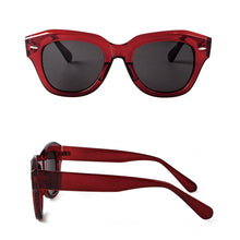 Load image into Gallery viewer, WHO CUTIE Vintage Square Frame Women&#39;s Sunglasses